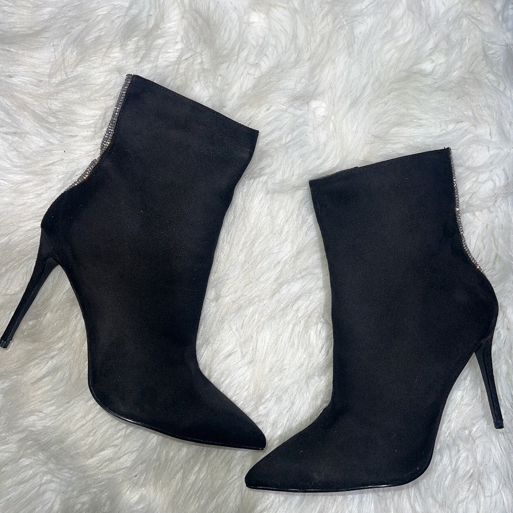 Women’s size 10 Bling Black ankle heels